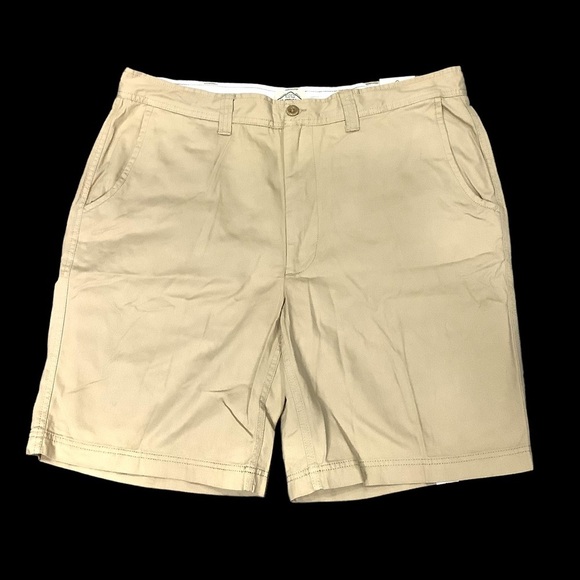 Men's St. John’s Bay 40 XL Chino Khakis Shorts Khaki Flat Front Cotton Twill NWT - Picture 2 of 8